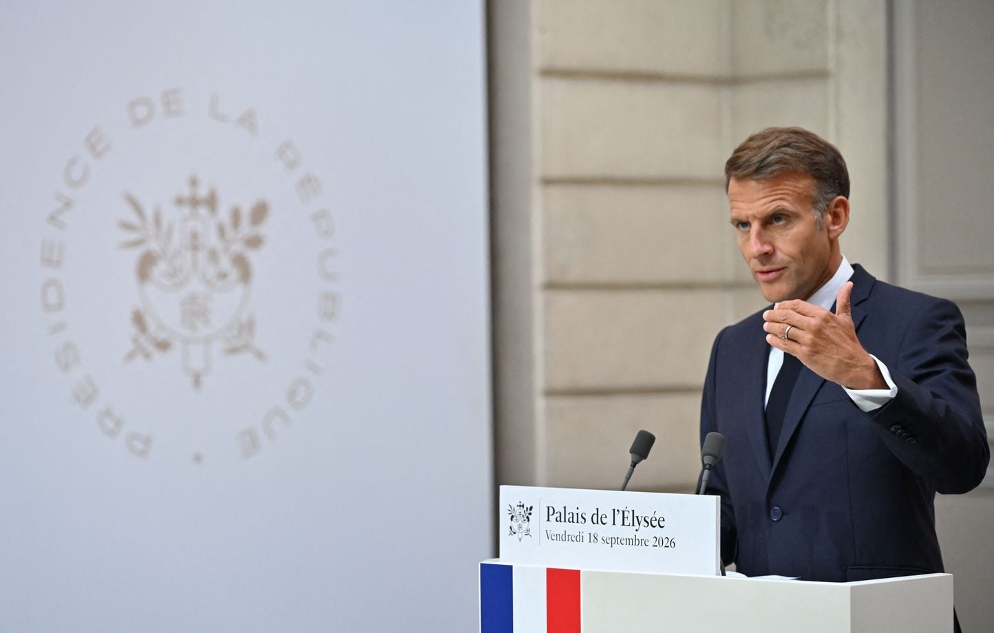Macron appelle à un plan de protection des infrastructures face à l'agressivité russe