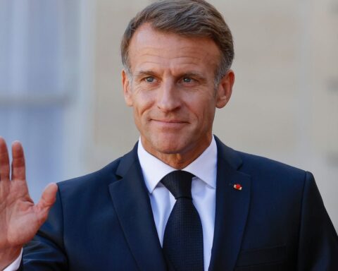 Macron évoque son avenir politique : « Je n’exclus rien » avant la fin de son mandat