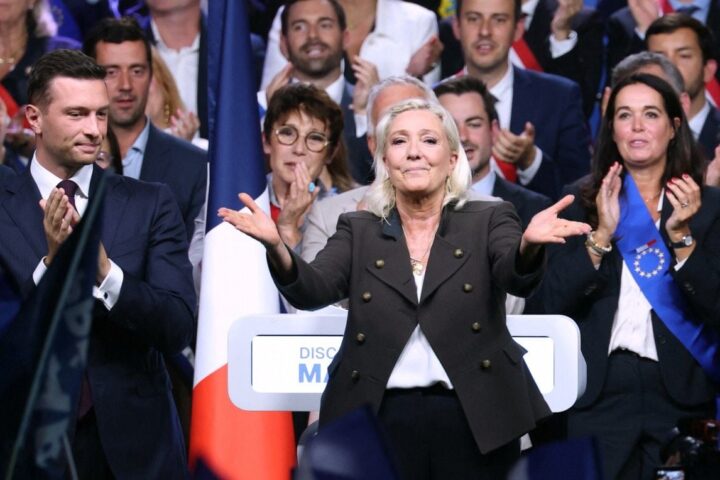 Marine Le Pen affirme que la « priorité nationale » guidera sa politique de logement pour 2027