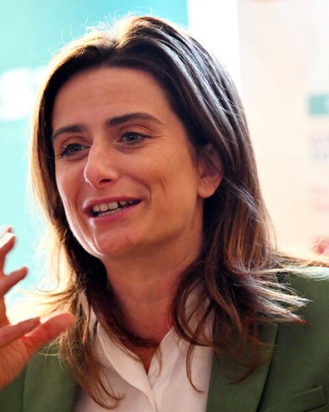 Marine Tondelier en difficulté lors d'une interview sur les présidents de la Ve République