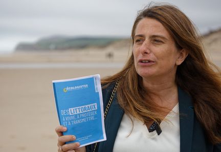 Marine Tondelier propose de décarboner l'activité portuaire pour soutenir les pêcheurs en difficulté