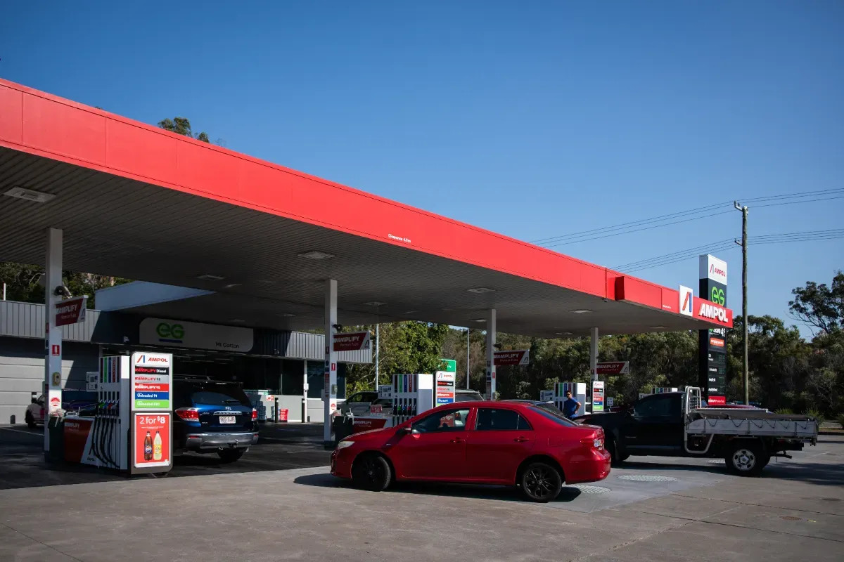 Mauvaise nouvelle pour les automobilistes : l'État met en place une taxe routière annuelle pour combler un déficit de plusieurs milliards.