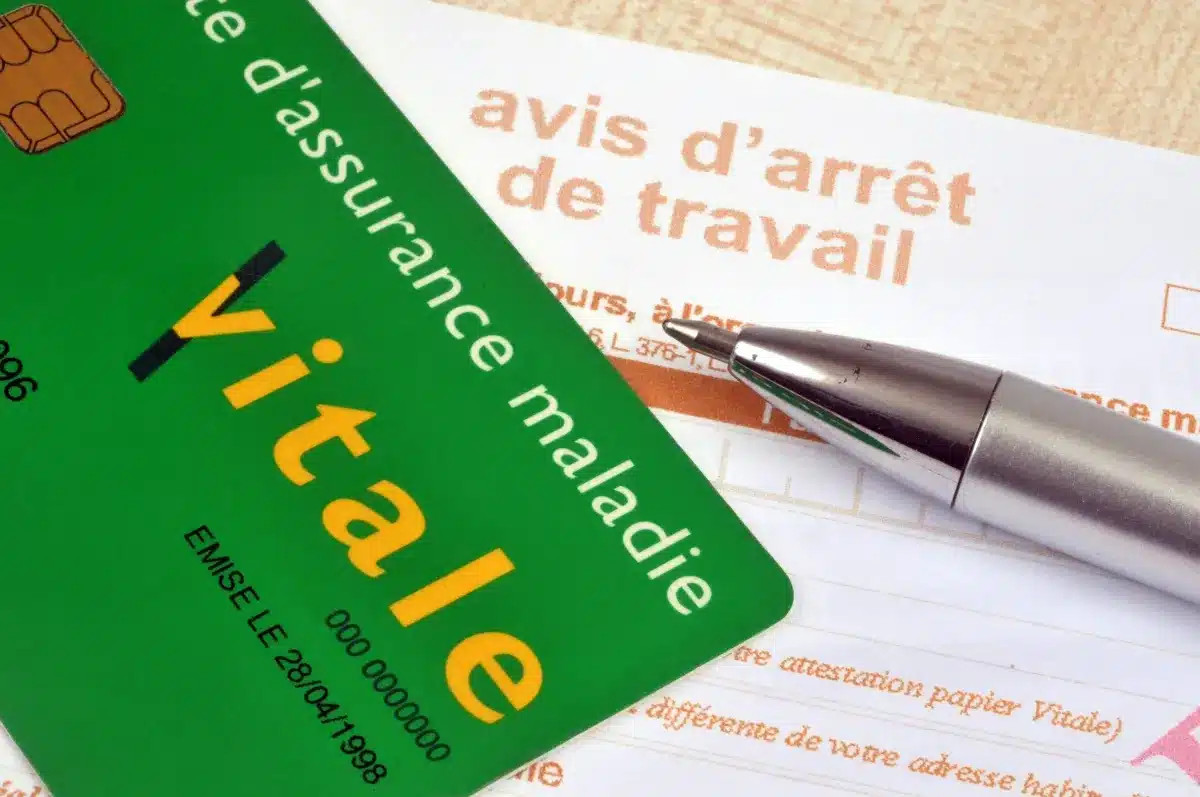 Mauvaise nouvelle pour les patients en ALD : les arrêts de travail limités à un an pour certaines maladies impactent des milliers de malades.