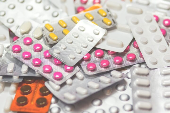 Médicaments en vente libre : les lacunes d'une régulation déficiente du marché