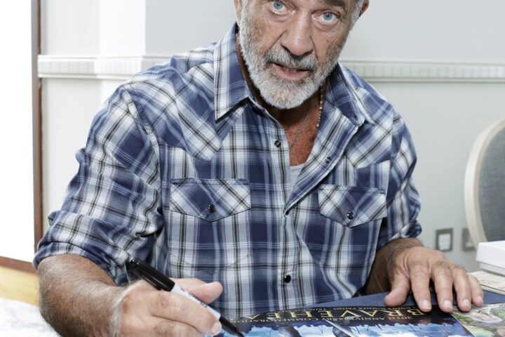 Mel Gibson présente ses excuses après s'être moqué d'une interprète en langue des signes à Toronto