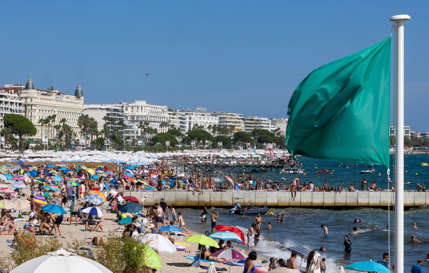 Météo : des températures maximales de 34 °C prévues mardi en Occitanie avant une forte baisse 1 Météo : des températures maximales de 34 °C prévues mardi en Occitanie avant une forte baisse