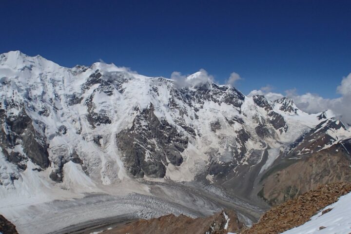 Onze alpinistes tués dans une avalanche en Russie, six autres blessés dans le Caucase
