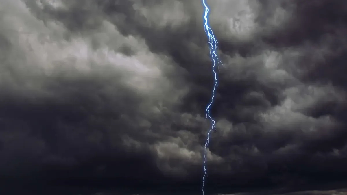 Orages du jeudi : les départements les plus exposés aux éclairs identifiés.