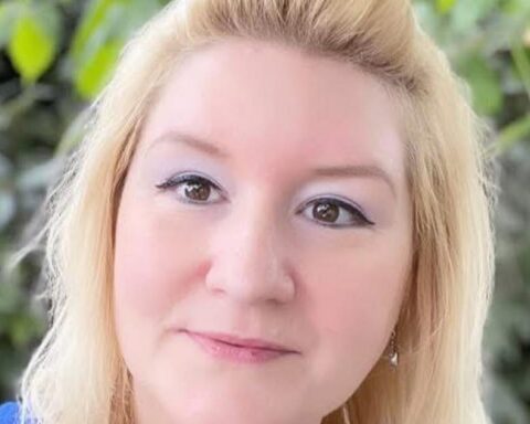Oullins-Pierre-Bénite : Aurélie Sené, survivante de deux cancers, milite pour le bien-être