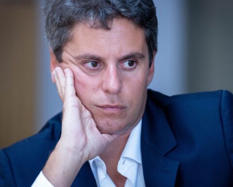 Présidentielle 2027 : Gabriel Attal parviendra-t-il à s'imposer face à Édouard Philippe ?