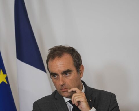 Présidentielle 2027 : les ministres soutenant activement un candidat doivent quitter le gouvernement