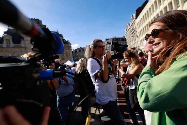 Présidentielle 2027 : Marine Tondelier maintient sa campagne malgré sa grossesse de huit mois