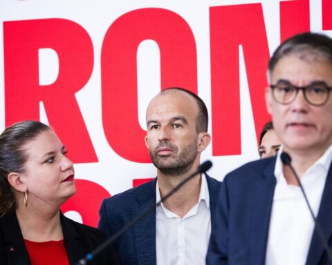Présidentielle 2027 : Olivier Faure affirme que 80 % des socialistes votent avec LFI, mais des précisions s'imposent