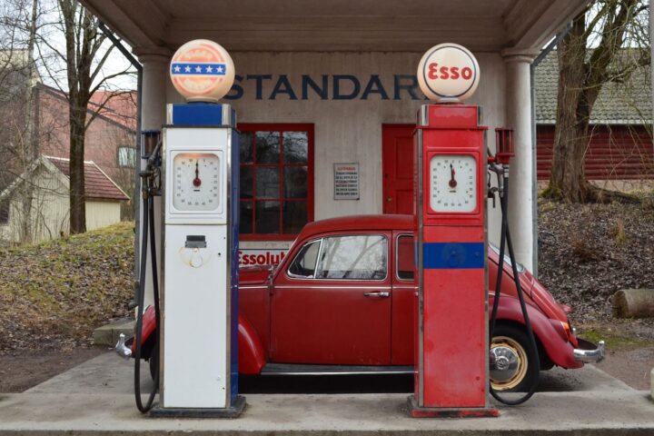 Prix du carburant : les pays européens mettent en place des stratégies diversifiées
