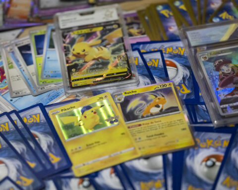Ruée des fans sur les cartes Pokémon pour le 30ᵉ anniversaire ce mercredi en France