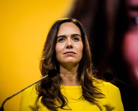 Sarah Knafo envisage une participation à un gouvernement dirigé par Jordan Bardella en cas de victoire de Marine Le Pen