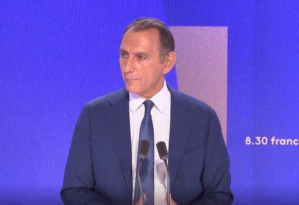 Soutien à l'Ukraine : Laurent Jacobelli sur les aides financières et Rachida Dati demande sa réintégration