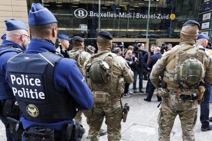 Un jeune homme arrêté avec une kalachnikov dans un train à Bruxelles-Midi
