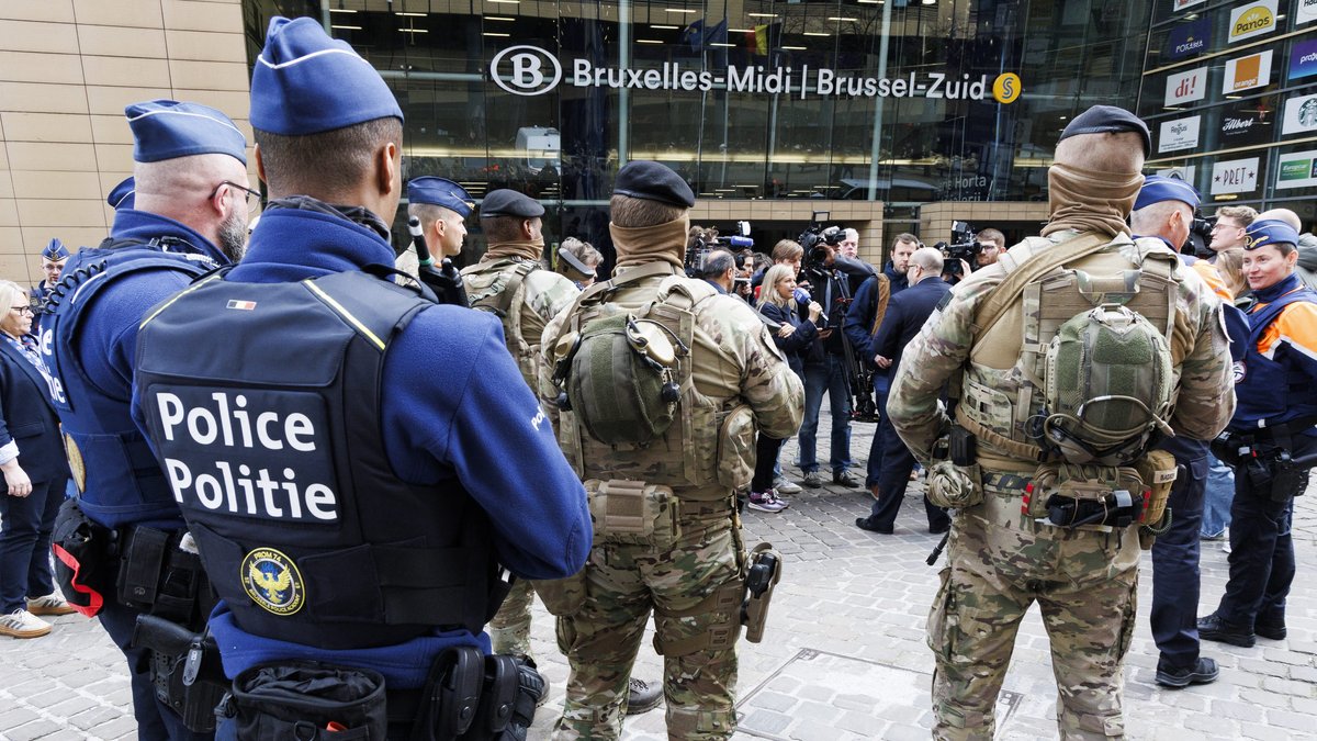 Un jeune homme arrêté avec une kalachnikov dans un train à Bruxelles-Midi