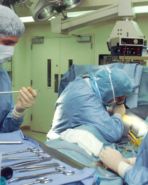 Un patient devenu handicapé après une opération au Qatar obtient 750 000 euros d'indemnités