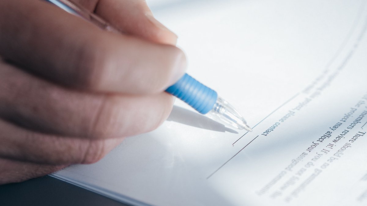 Une assistante d'éducation espagnole obtient près de 30 000 euros pour abus de contrats temporaires