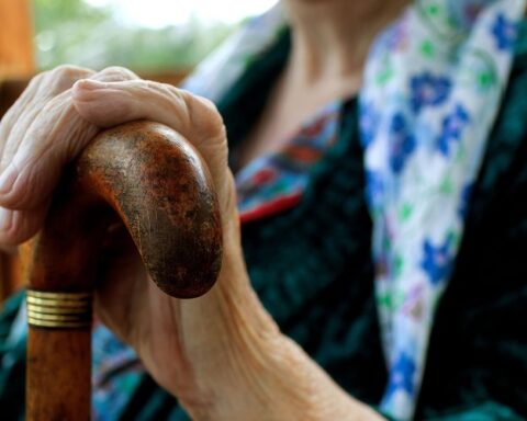 Une retraitée australienne obtient l'annulation de son expulsion après contestation d'une hausse de loyer à Melbourne