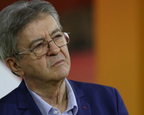 Victoire de l’extrême droite en Allemagne : Mélenchon dénonce l’aveuglement des politiques européennes