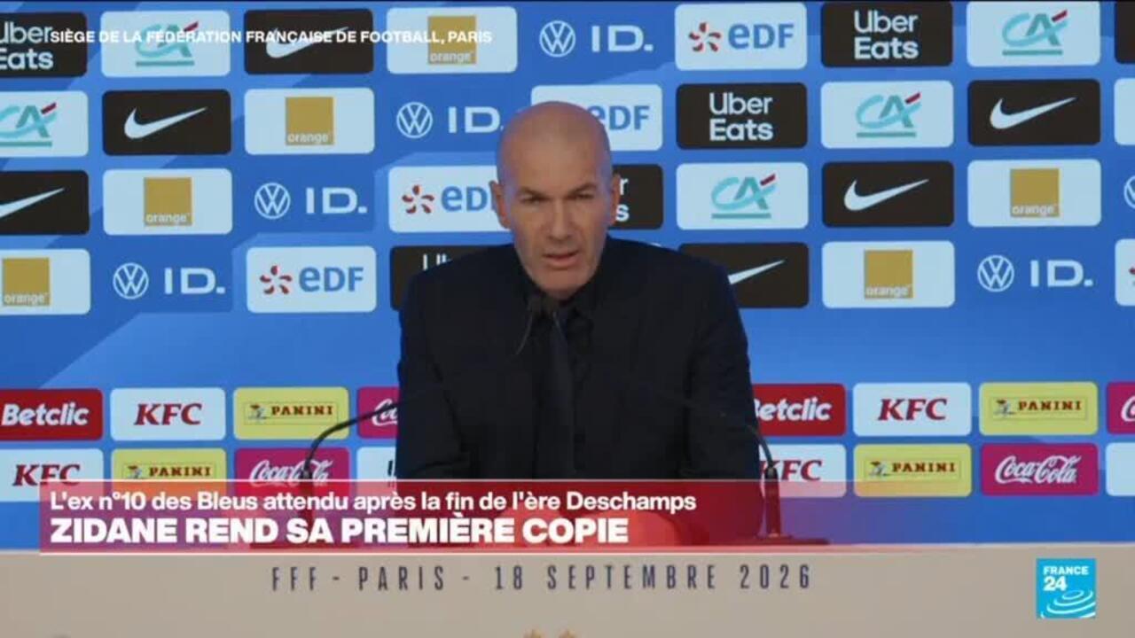 Zidane présente sa première liste en tant que sélectionneur de l'équipe de France.