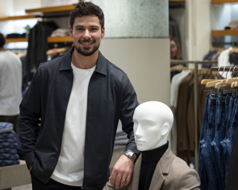 Alexandre Carrier collabore avec la marque québécoise Tristan pour une mode sportive engagée