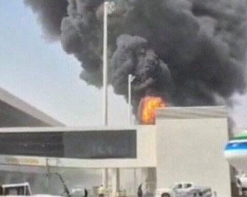 Attaque meurtrière à l'aéroport de Ryad: 12 morts, les Houthis accusés par la coalition saoudienne