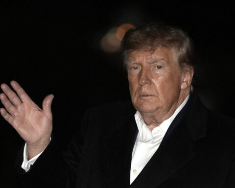 Beatrice Keul accuse Donald Trump de viol dans un hôtel new-yorkais en 1993