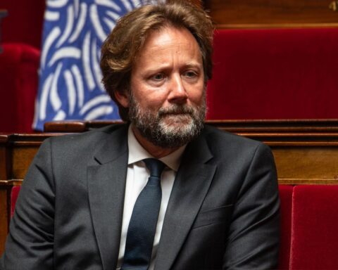 Budget 2027 : le PS demande à Lecornu de réviser le texte pour éviter le 49.3