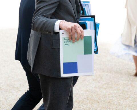 Budget 2027 : les principales annonces du gouvernement français en matière de finances publiques