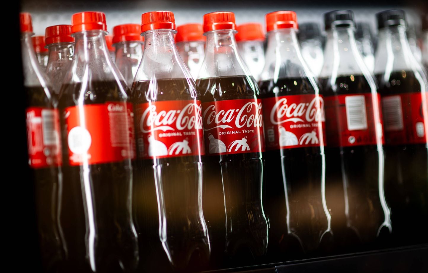 Coca-Cola, Nestlé et Danone s'engagent à clarifier le recyclage de leurs bouteilles en plastique en Europe 1 Coca-Cola, Nestlé et Danone s'engagent à clarifier le recyclage de leurs bouteilles en plastique en Europe