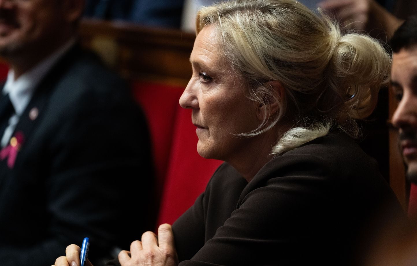 Congrès du Rassemblement national à Orléans : Marine Le Pen cherche à minimiser les craintes sur la sécurité