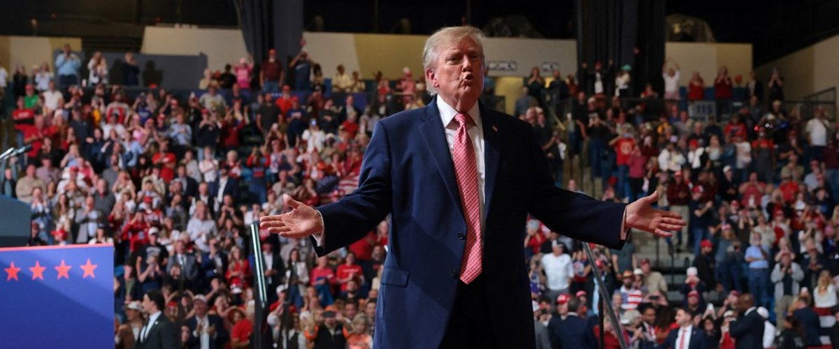Donald Trump déclare que la France est "brisée" par l'immigration lors d'un meeting au Kansas 1 Donald Trump déclare que la France est "brisée" par l'immigration lors d'un meeting au Kansas
