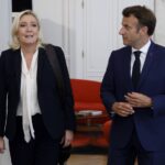 Emmanuel Macron défend l'aide à l'Ukraine face aux critiques de Marine Le Pen