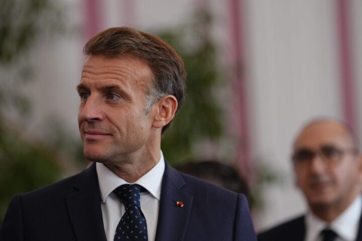 Emmanuel Macron évoque la colère lycéenne et les violences policières lors d'une interview à HugoDécrypte