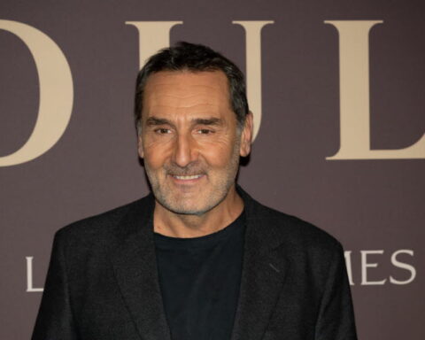 Football : Gilles Lellouche moqué par des milliers de supporters pour son manque de talent