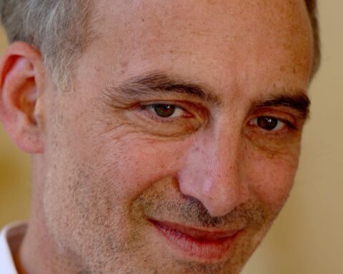 Glucksmann présente ses excuses pour ses propos jugés « inélégants » sur Ségolène Royal