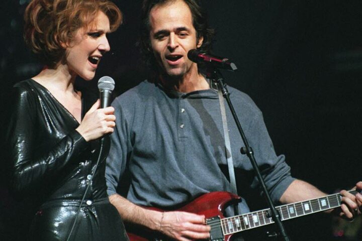 Jean-Jacques Goldman assiste discrètement au concert de Céline Dion à Nanterre