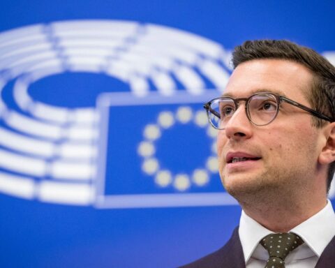 Jordan Bardella accusé d'antisémitisme : Mediapart publie des captures d'écran de messages de 2013