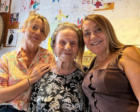 Joséphine, 99 ans, célébrée comme arrière-arrière-arrière-grand-mère dynamique à Firminy
