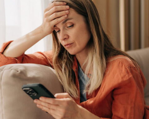 La ménopause : une étude souligne l'importance d'une approche globale pour le bien-être des femmes