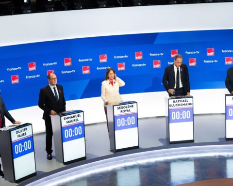 La primaire de la gauche : une cyberattaque cible la plateforme de vote
