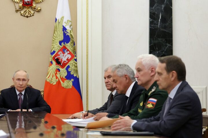 La Russie prévoit d'enrôler 120 000 soldats dans le cadre de la conscription d'automne, sans déploiement en Ukraine