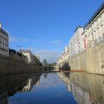 La végétalisation des places minérales : un défi complexe pour les municipalités françaises