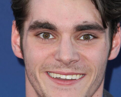 L'acteur RJ Mitte, connu pour son rôle dans Breaking Bad, est décédé à 34 ans au Texas