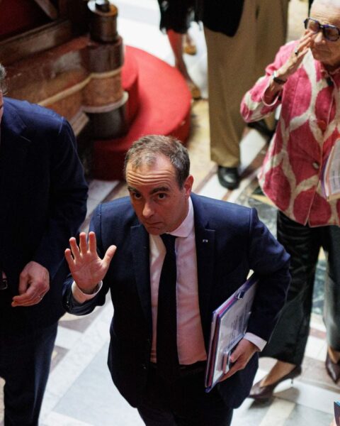 L'Assemblée nationale adopte une exonération fiscale sur les dons d'argent intrafamiliaux pour 2027