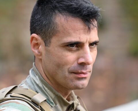 Le colonel Akil du 17e RGP présente un bilan positif de l'exercice Roccia 2026 à Montauban